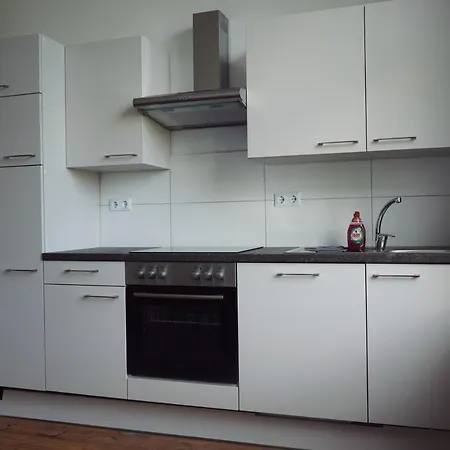 Unique: 5 Bedroom - 2 Bathroom - Kitchen - Central Bremerhaven Buitenkant foto